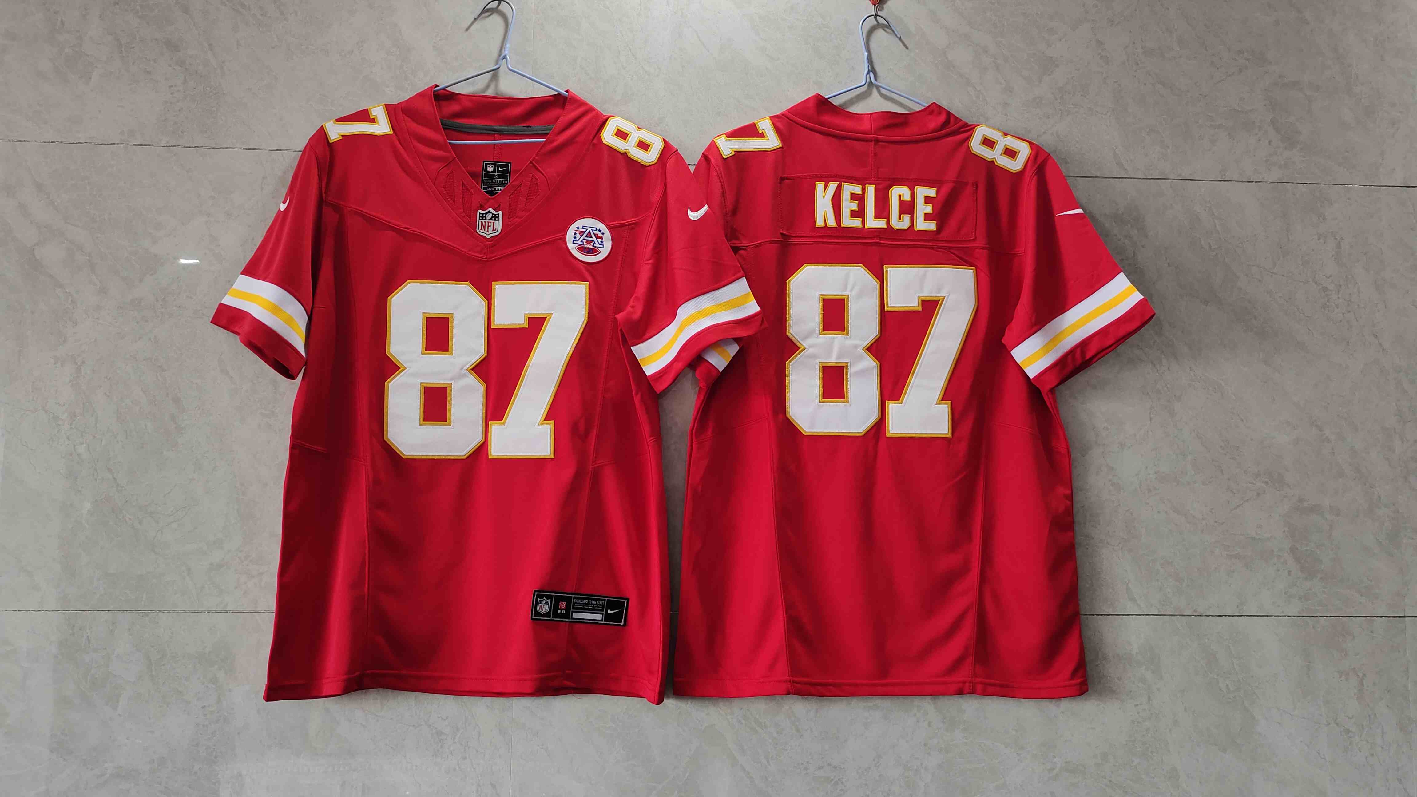Men’s Kansas City Chiefs #87 Travis Kelce Red 2023 F.U.S.E. Vapor Untouchable Limited Stitched Jersey
