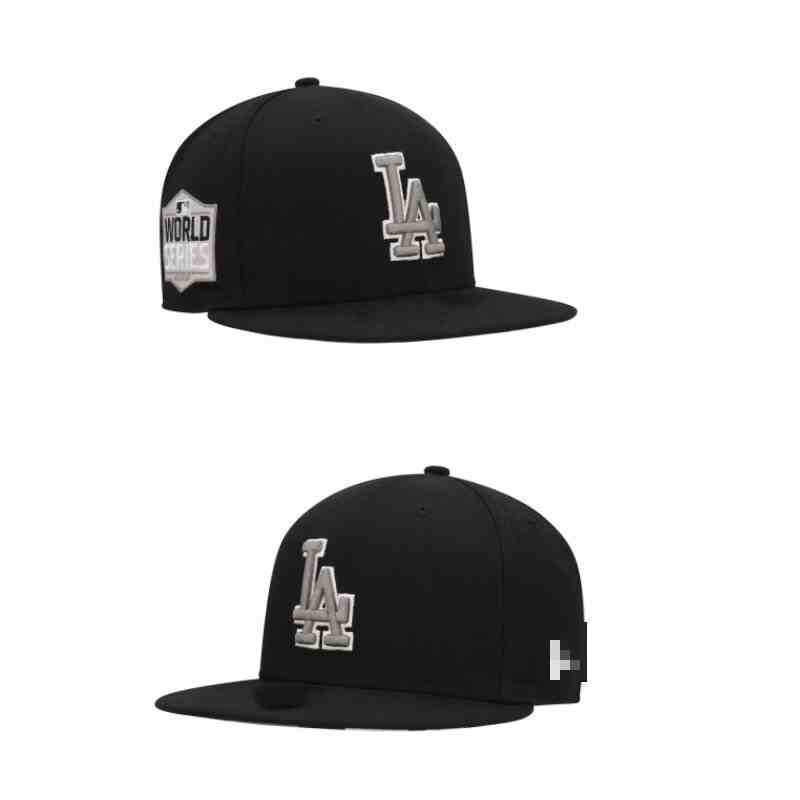 MLB Los Angeles Dodgers Snapback Cap TX57