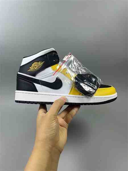 Women's Running Weapon Air Jordan White Black Yellow Shoes 425