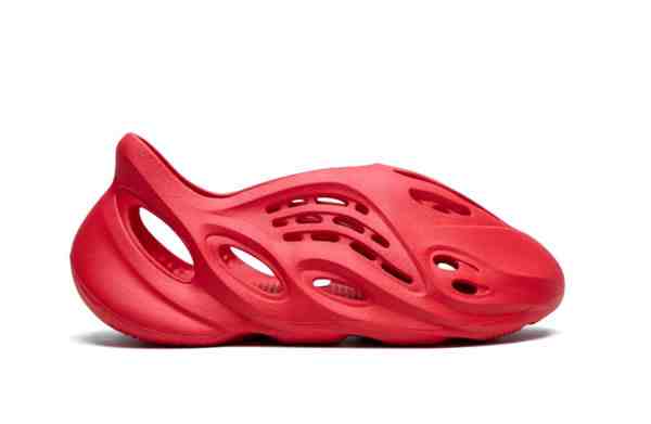 Men's Yeezy Foam Runner Red Slide us5.5-us13 crocs