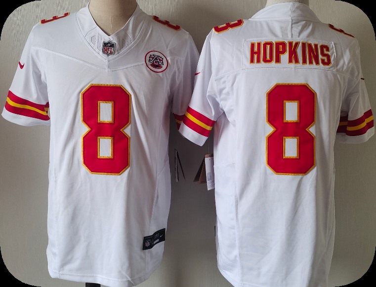 Men’s Kansas City Chiefs #8 DeAndre Hopkins White 2026 F.U.S.E. Vapor Untouchable Limited Stitched Football Jersey